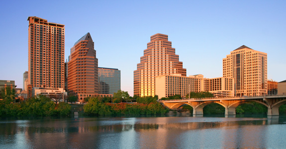 Book F1 United States Grand Prix Hotels — Austin (COTA) Austin skyline near Circuit of the Americas — book F1 United States Grand Prix hotels